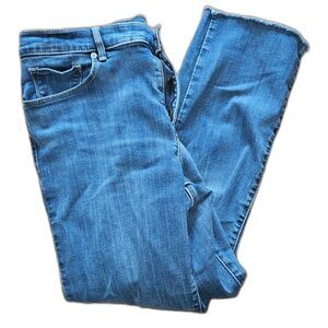 LEVI's Classic Straight Medium Wash Frayed Ankle Size 14